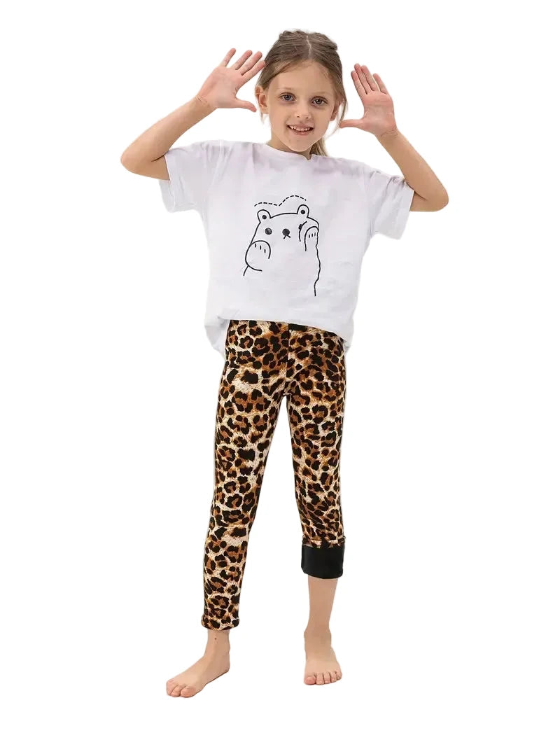 girl wearing cheetah warm leggings