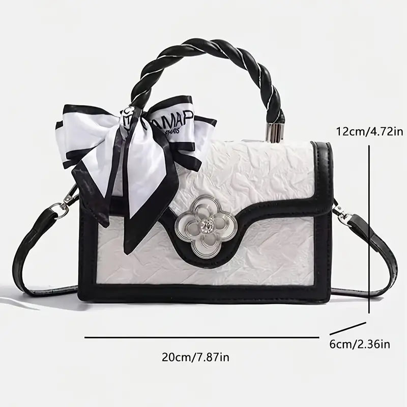 Shoulder Bag with Flower: Elegant Design for You