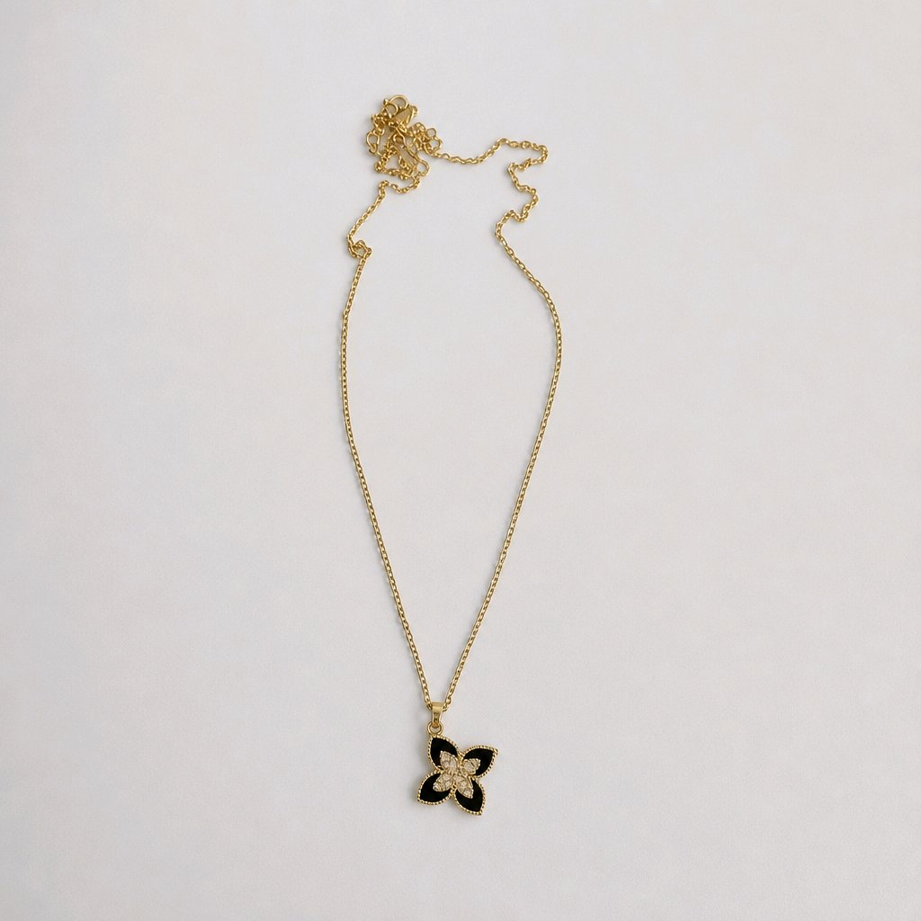 Unique Flower Design Necklace
